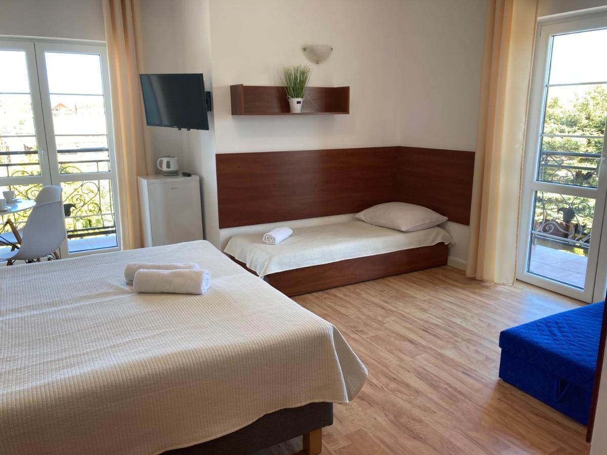 Osrodek Wczasowy Magnat Bed & Breakfast Леба Екстериор снимка